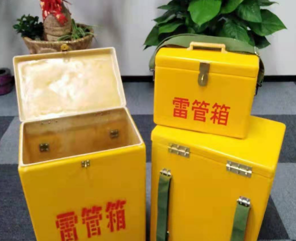 鲤城玻璃钢雷管箱有哪些特点